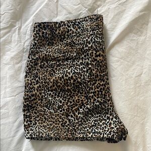 Leopard Print Shorts - Forever 21